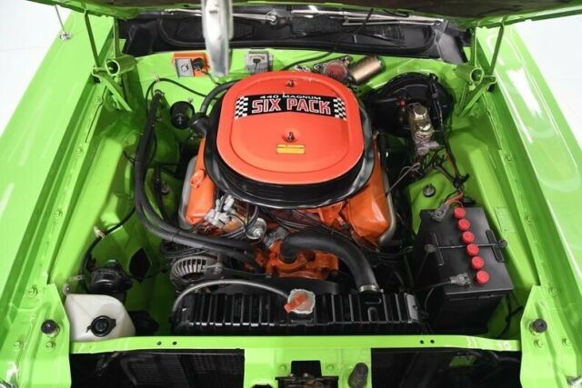 1970 Dodge Challenger R/T SE - photo 9