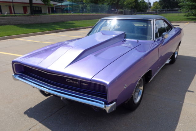 ROTISSERIE RESTORED PLUMB CRAZY CALENDAR MAGAZINE SHOW & GO STRONG 440 DUAL 4V 1968 Dodge Charger STUNNING!!!!