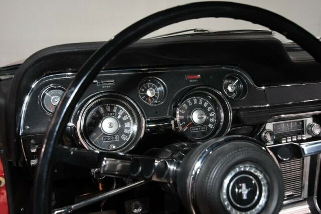 1967 Ford Mustang GT - photo 2