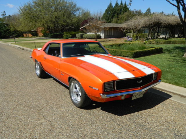 1969 Chevrolet Camaro - photo 10