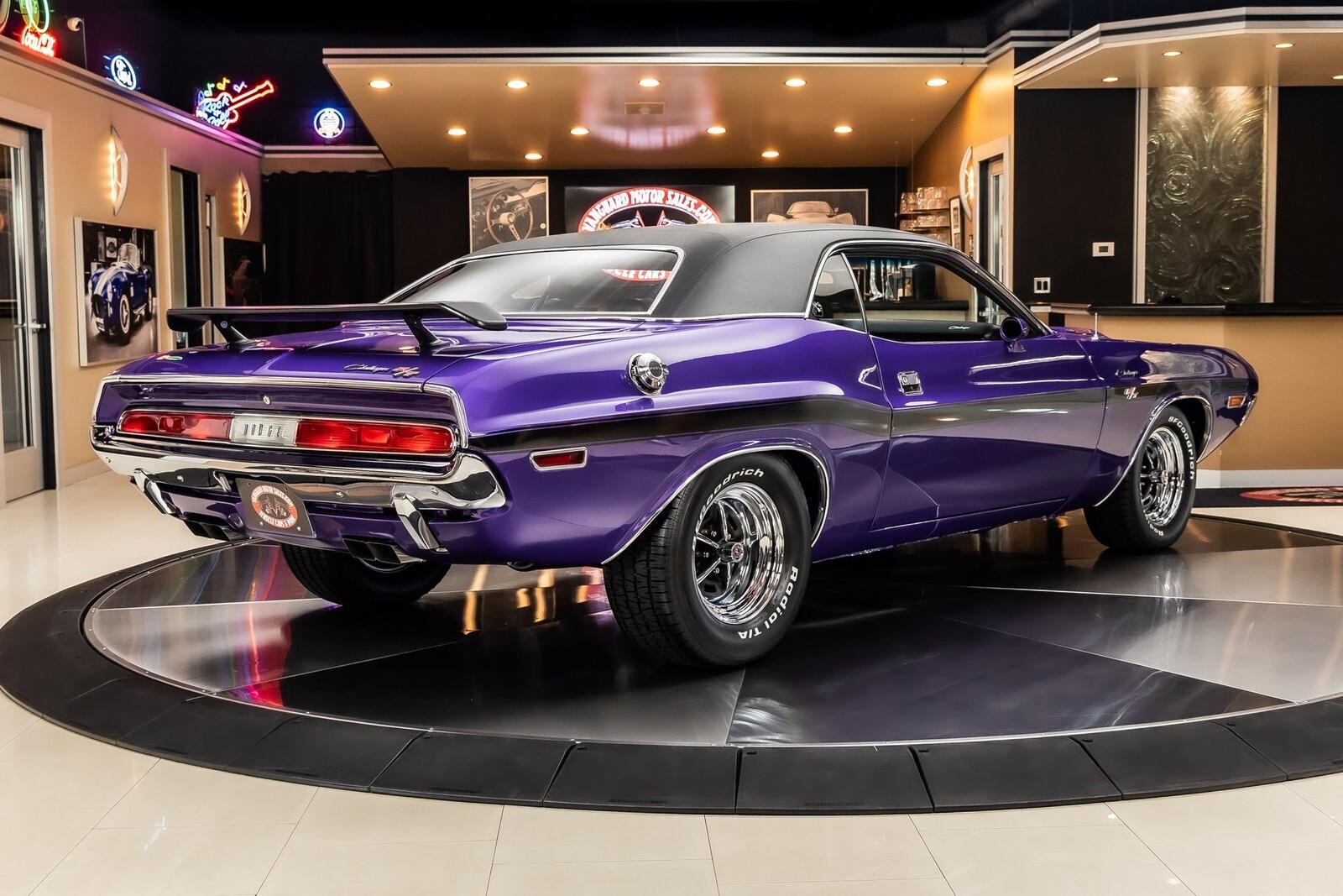 1970 Dodge Challenger R/T - photo 13