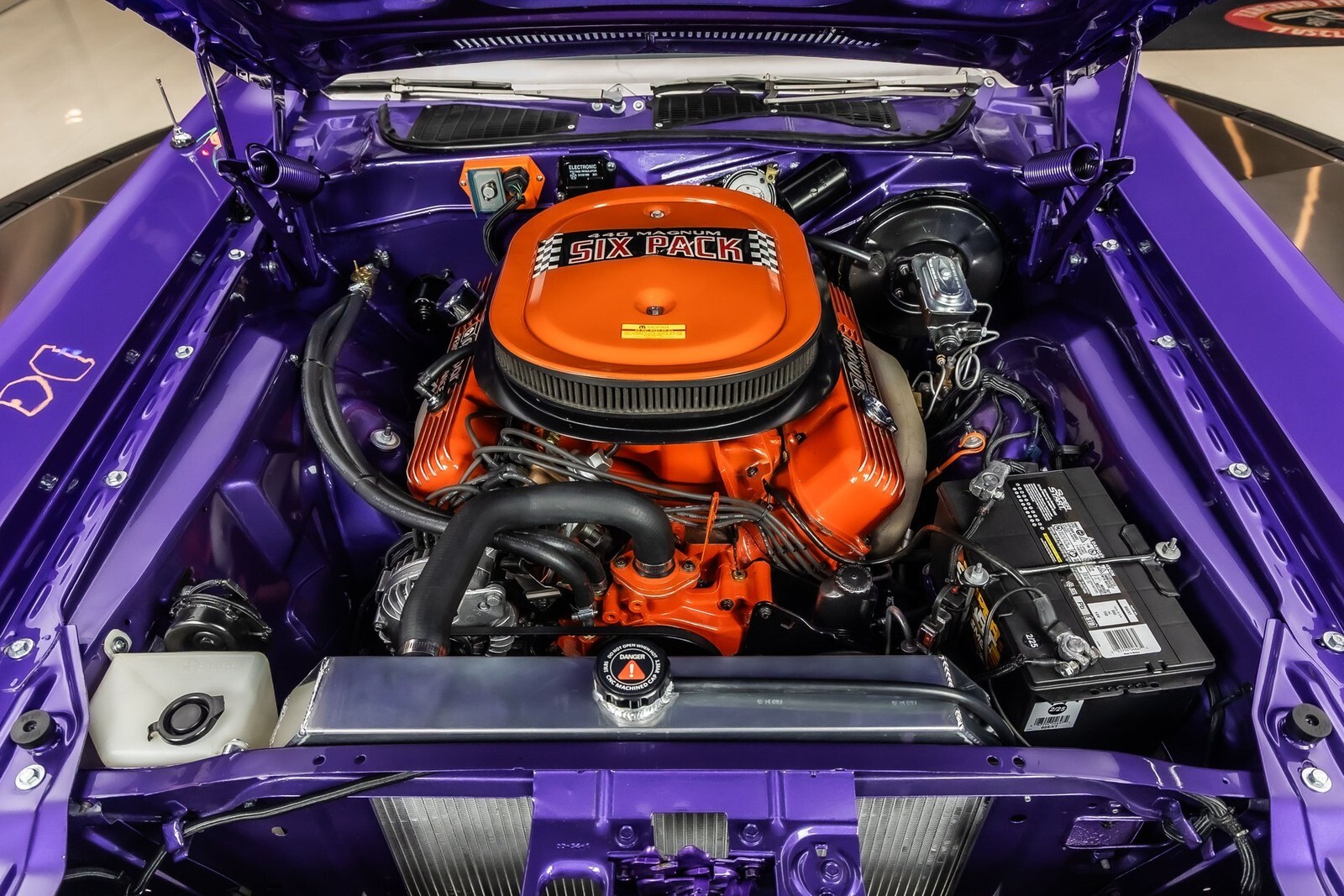 1970 Dodge Challenger R/T - photo 4