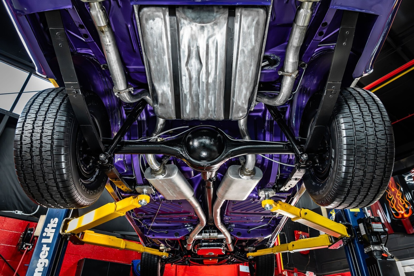 1970 Dodge Challenger R/T - photo 5