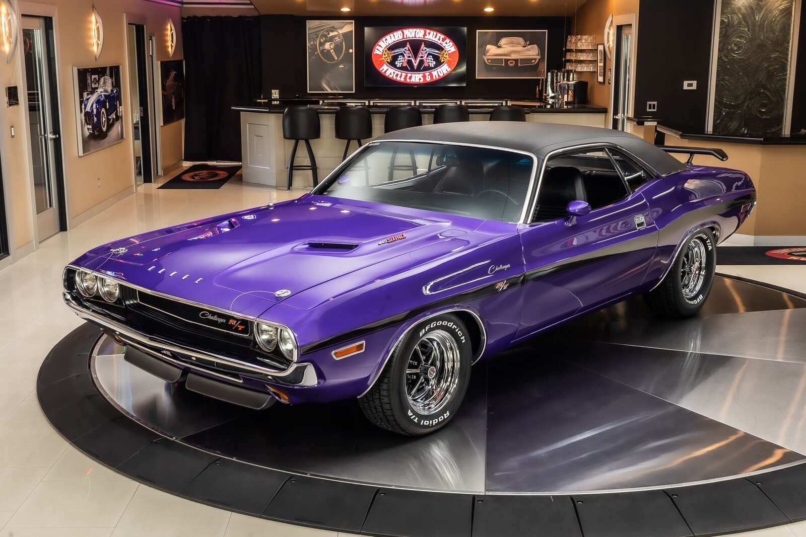 1970 Dodge Challenger R/T - photo 6