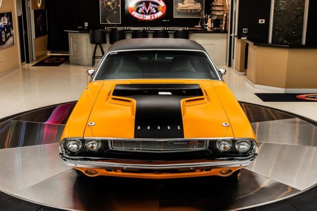 1970 Dodge Challenger R/T SE V-Code - photo 9