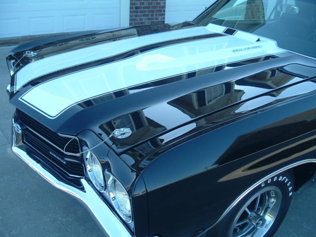 ROTISSORIE RESTORED 1970 CHEVROLET CHEVELLE CONVERTIBLE-SS 454-4-SPEED-OPTION 1970 Chevrolet Chevelle SUPER SPORT