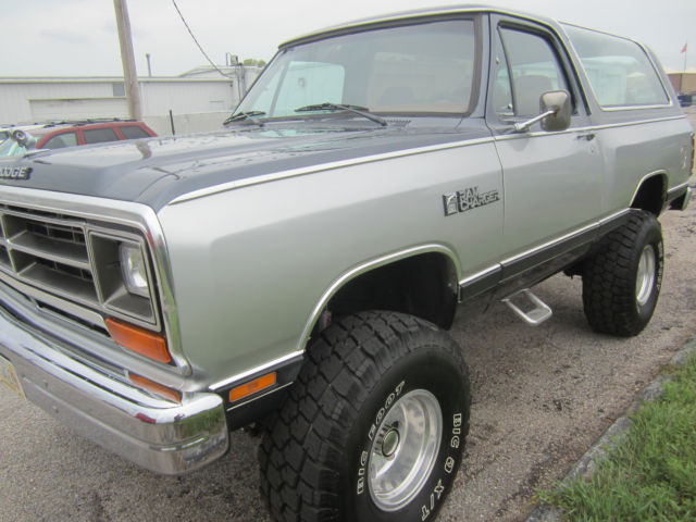 1986 Dodge Ramcharger - photo 3