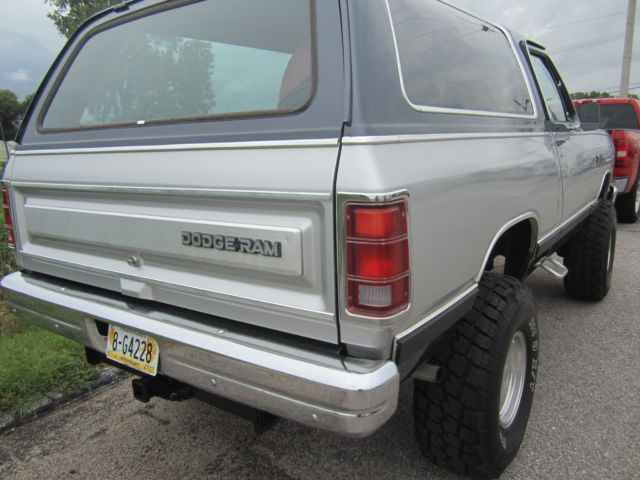 1986 Dodge Ramcharger - photo 5
