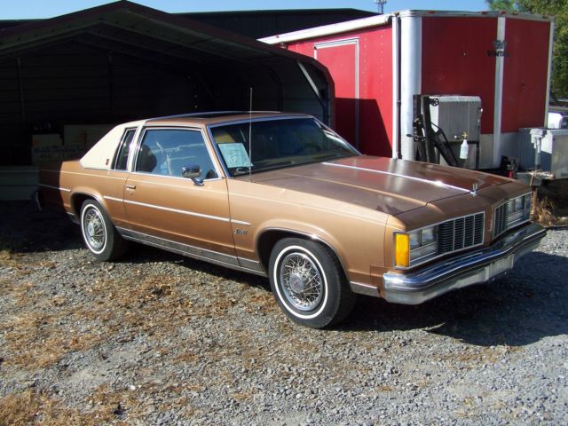 ROYALE-BROUGHAM-ASTROROOF-ORG-PAINT-5.7-DIESEL-AC-CUTLASS-98-REGENCY-SIS-PROJECT 1979 Oldsmobile Eighty-Eight 36k ORG 88 2DR COUPE ASTRO ROOF NO RESERVE NON RUN