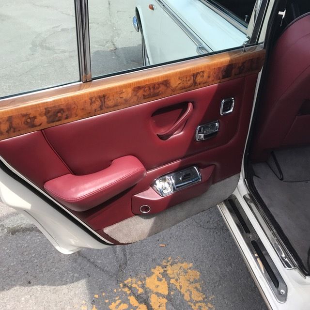 1970 Rolls-Royce Silver Shadow 4-door saloon - photo 7