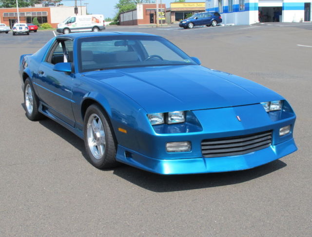 1992 Chevrolet Camaro RS Coupe 2-Door - photo 12