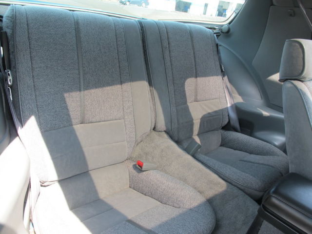 1992 Chevrolet Camaro RS Coupe 2-Door - photo 5
