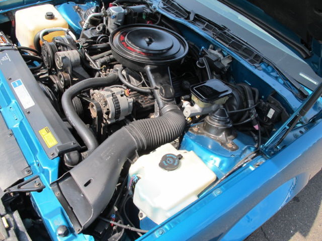 1992 Chevrolet Camaro RS Coupe 2-Door - photo 6