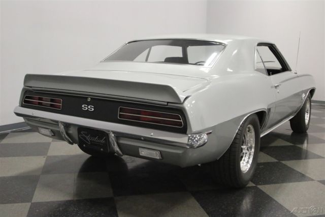 1969 Chevrolet Camaro RS/SS 396 - photo 12