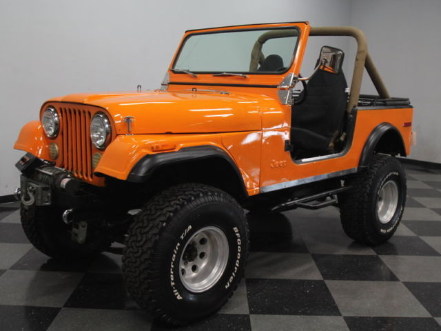 RUGGED, 350 V8, AUTO, PWR FRONT DISCS, SOFT TOP, FUN 4X4 AT VALUE PRICE! 1979 Jeep CJ 7