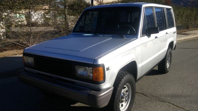 1991 Isuzu Trooper II 4x4 - photo 8
