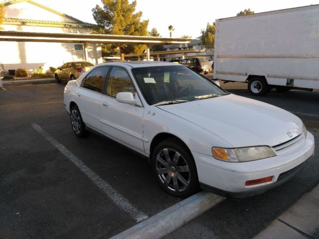1994 Honda Accord - photo 4