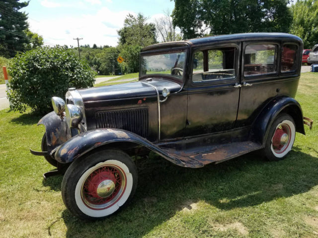 Running 1931 Ford Model A 4 Door Slant Window Sedan Barn Find Patina 16's NICE 1931 Ford Model A