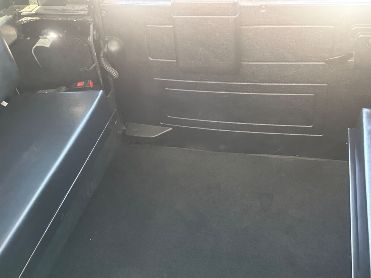 1994 Land Rover Defender 110 300tdi NICE UPGRADES! - photo 11