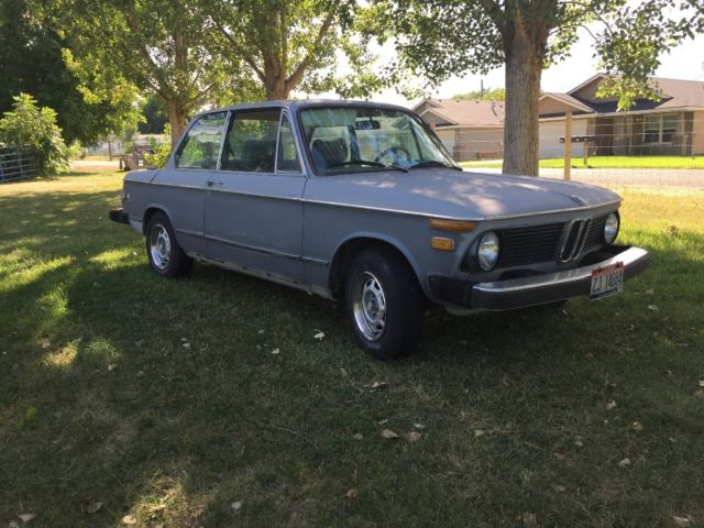 Runs great and drives great project daily driver 2002 NOT a tii 1976 BMW 2002