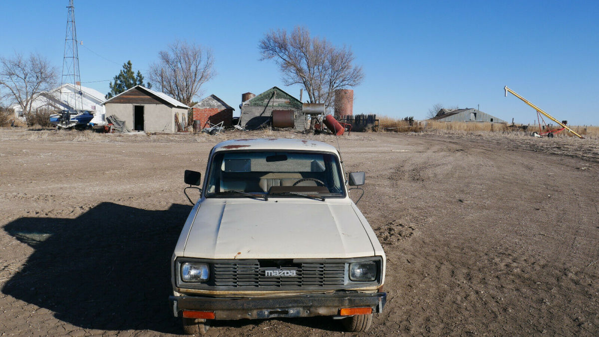 1984 Mazda B-Series Pickups - photo 4