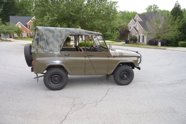 1980 Land Rover Soviet UAZ-469 made in 1989 - photo 4