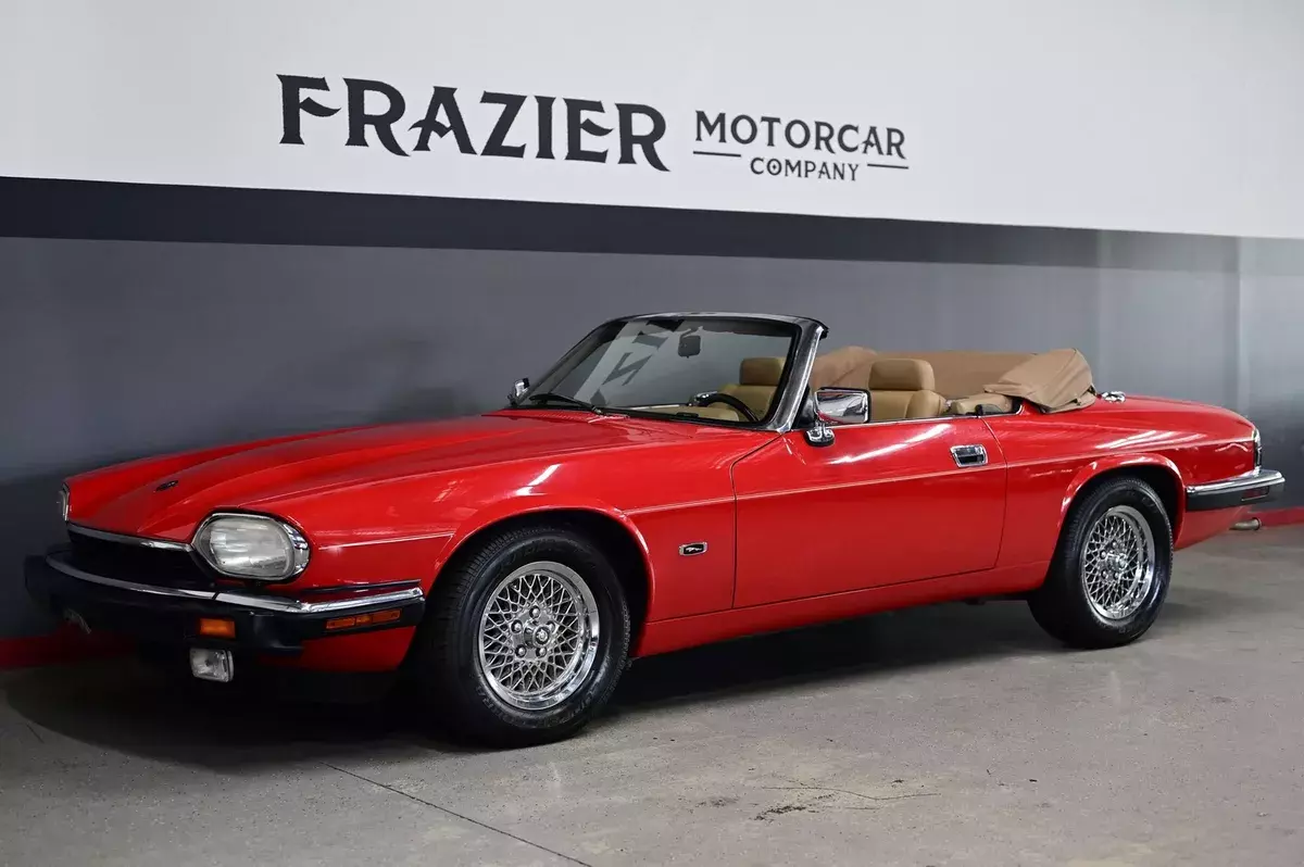 RUST and Accident free 39604 mile 4.0 6 cyl XJS CONVERTIBLE RED/Biscuit 1993 Jaguar XJS CONVERTIBLE 4.0 6 cyl