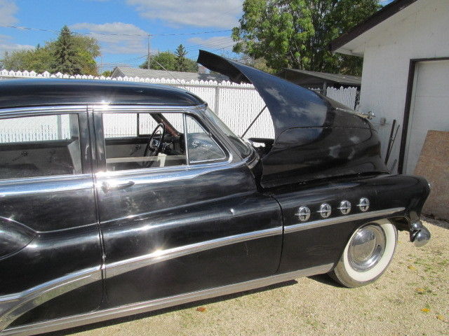 1951 Buick Roadmaster SERIES 70 - 4 DOOR SEDAN - photo 12