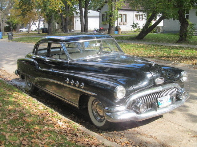 1951 Buick Roadmaster SERIES 70 - 4 DOOR SEDAN - photo 6