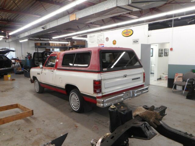 1987 Dodge Other Pickups Pick-Up 4X4 - photo 4