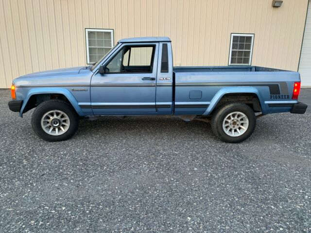 Rust free! 1989 Jeep Comanche Short bed 5 speed 4x4 6 cylinder 1989 Jeep Comanche Pioneer