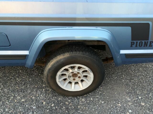 1989 Jeep Comanche Pioneer - photo 11