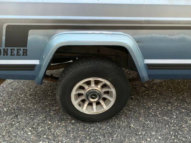 1989 Jeep Comanche Pioneer - photo 13