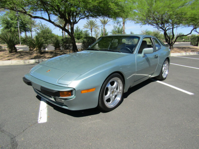 1986 Porsche 944 - photo 2