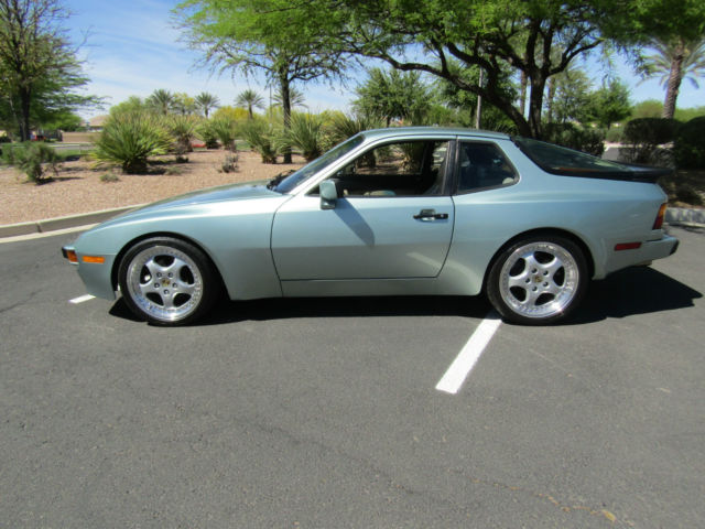 1986 Porsche 944 - photo 3