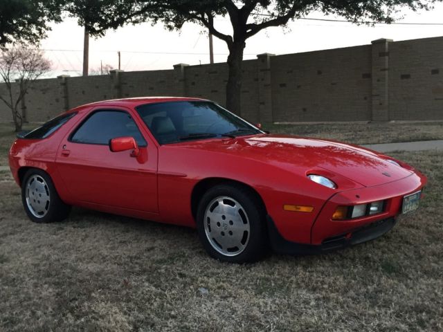 1984 Porsche 928 928s