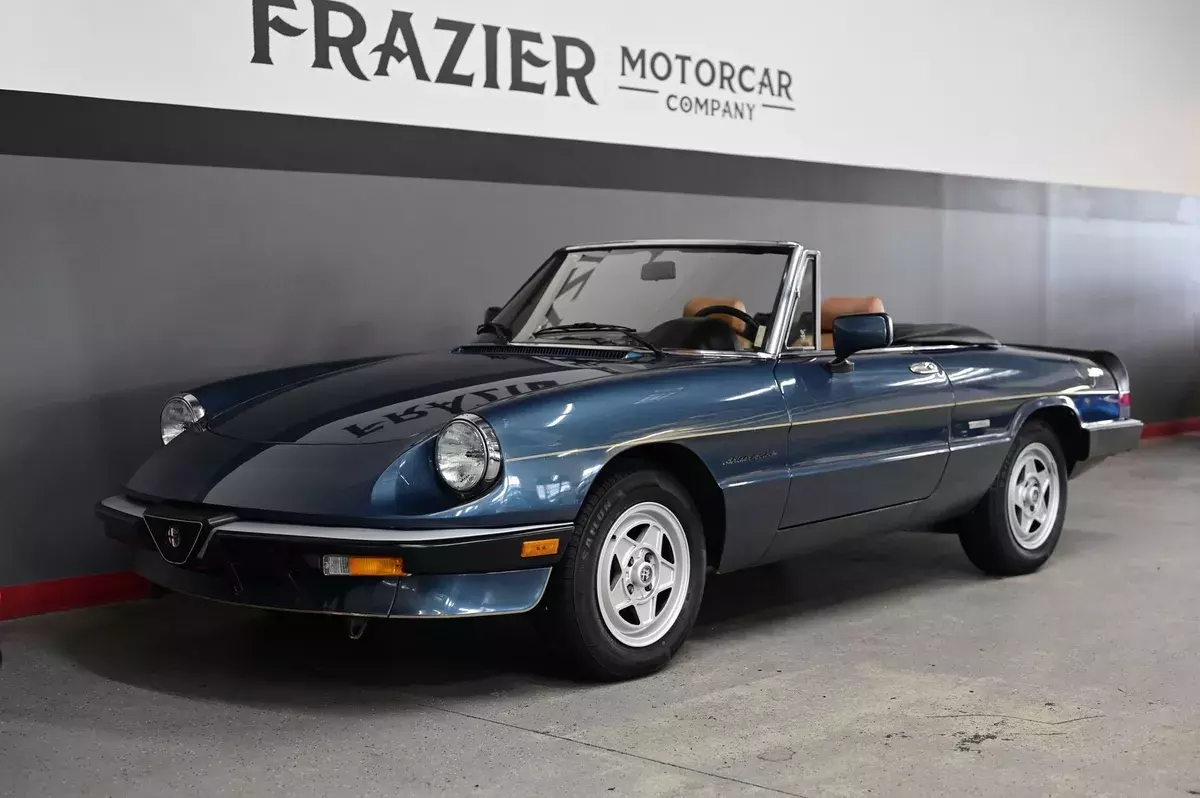 RUST FREE ACCIDENT FREE ONE FAMILY OWNED 46968 mile Spider VELOCE 1988 Alfa Romeo VELOCE SIDER