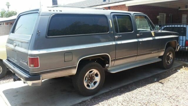 1990 Chevrolet Suburban Silverado - photo 7
