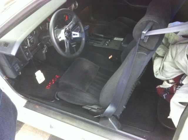 1986 Chevrolet Camaro IROC-Z - photo 5