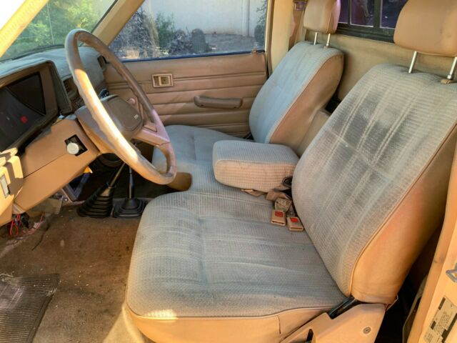 1988 Toyota Tacoma SR5 4 Wheel Drive - photo 10