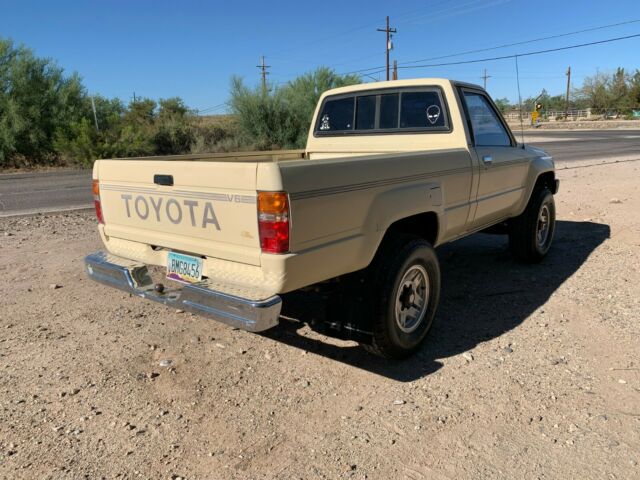 1988 Toyota Tacoma SR5 4 Wheel Drive - photo 5