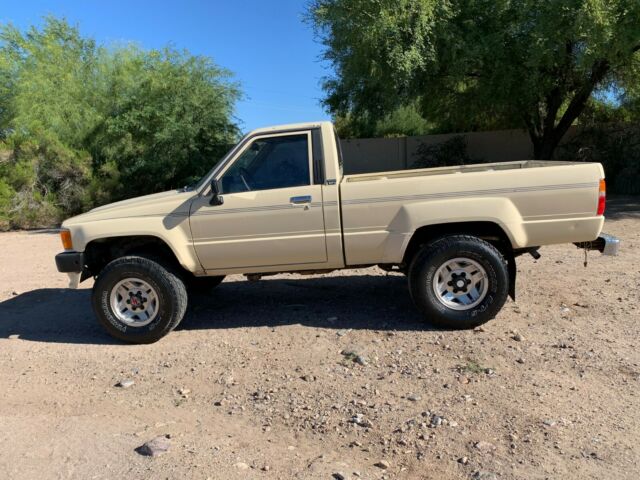 1988 Toyota Tacoma SR5 4 Wheel Drive - photo 7