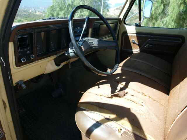 1973 Ford F-250 trim package - photo 12
