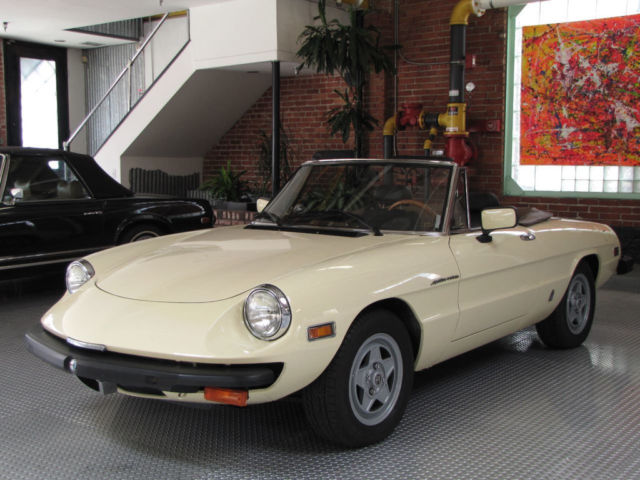 Rust free California car send your inspector you will not be dissapointed. 1982 Alfa Romeo Spider Veloce