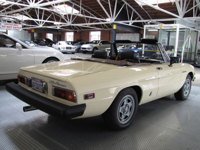 1982 Alfa Romeo Spider Veloce - photo 5