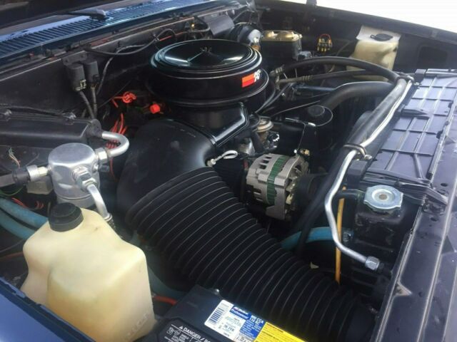 1987 Chevrolet Suburban Silverado - photo 5