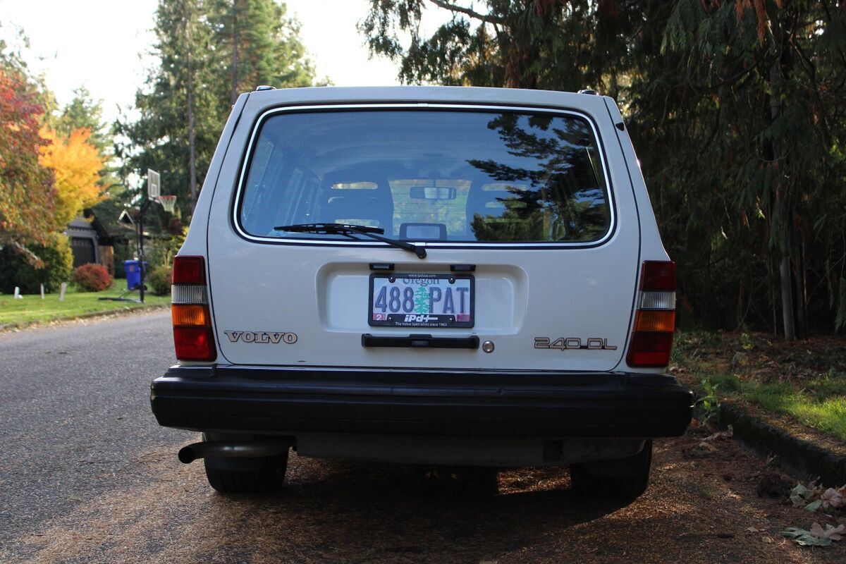 1989 Volvo 240 DL - photo 6
