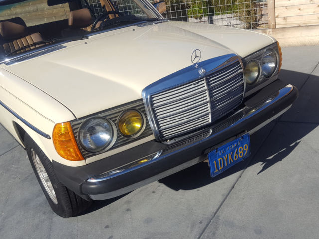 1982 Mercedes-Benz 300-Series 300D TURBODIESEL - photo 7