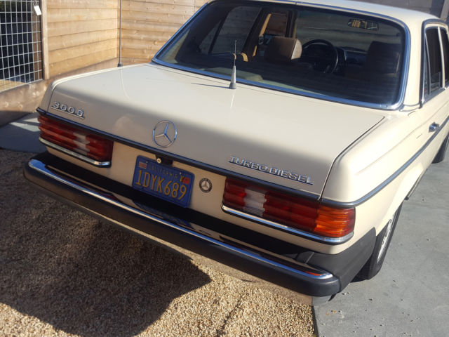 1982 Mercedes-Benz 300-Series 300D TURBODIESEL - photo 8