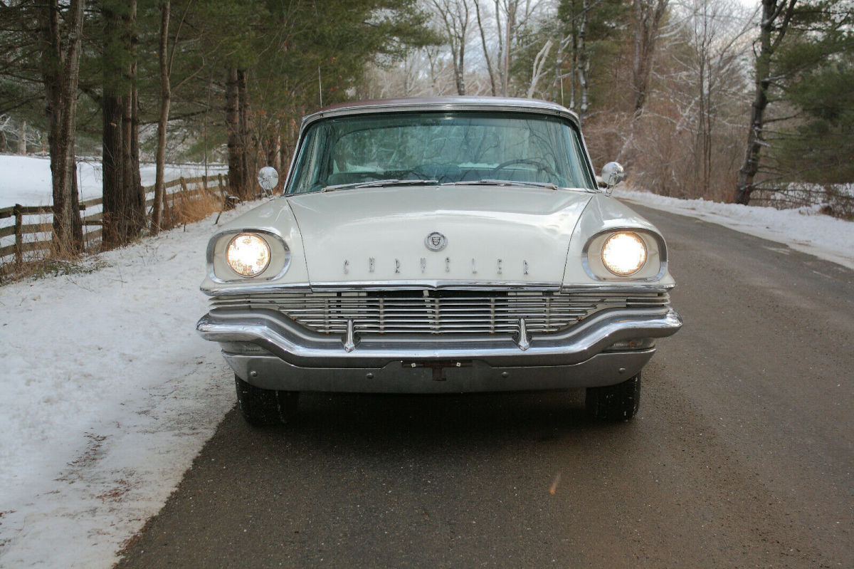 1957 Chrysler Saratoga - photo 3